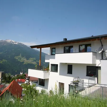 Apartment Elena